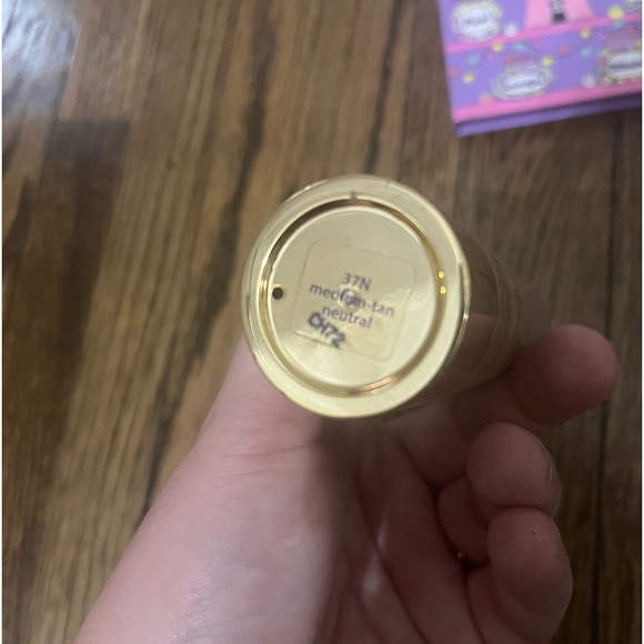 Makeup Bundle! - Picture 13 of 16